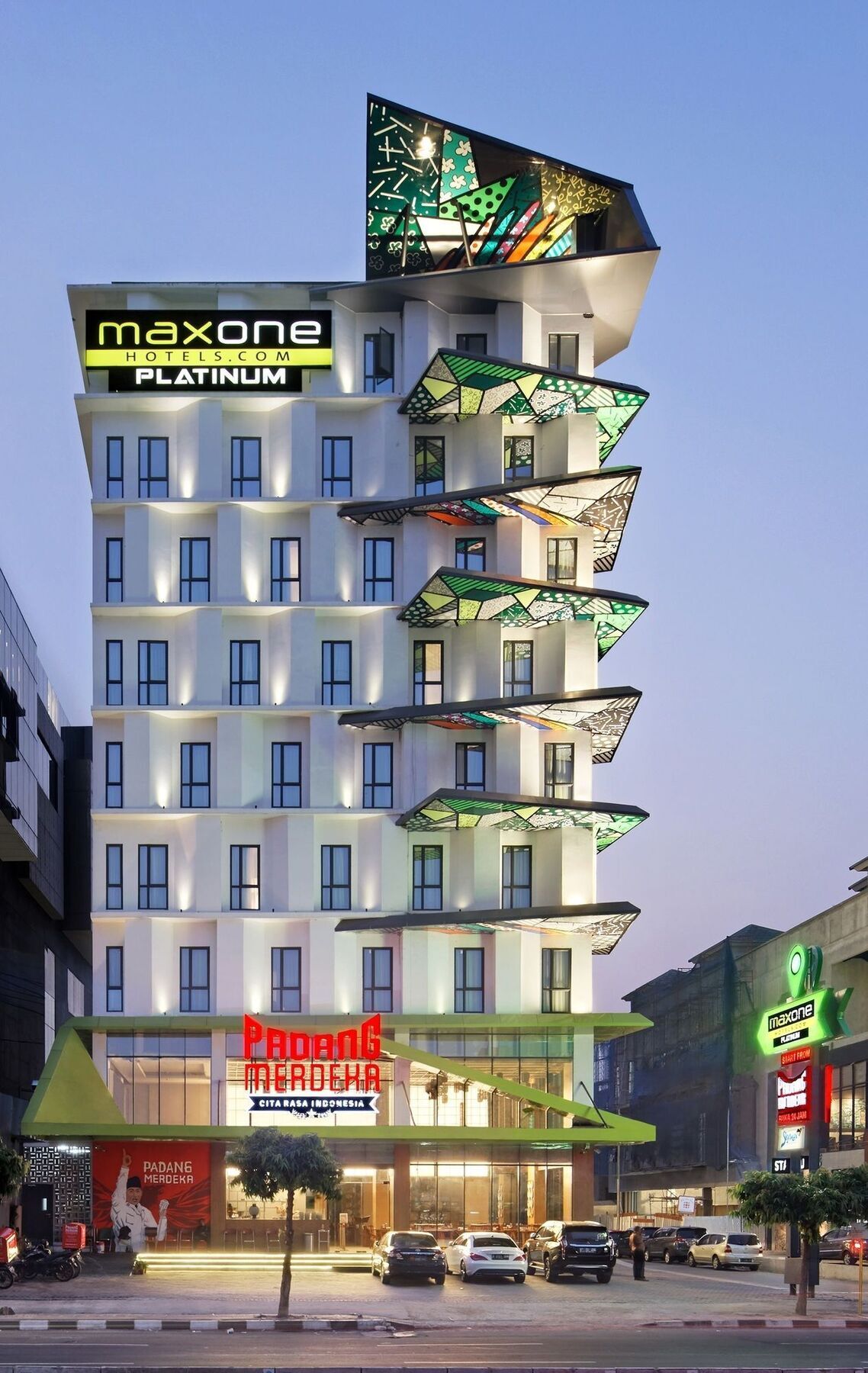Maxone Platinum Hayam Wuruk 3* Jakarta